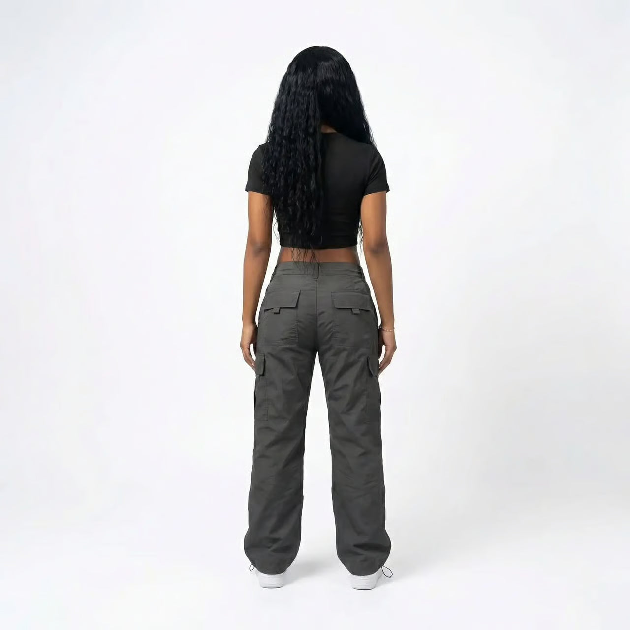 Confident Women Cropped T-Shirt In Black